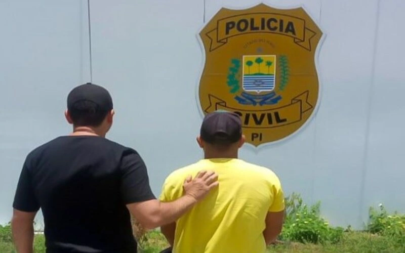 Pol Cia Civil Prende Homem Em Flagrante Pelo Crime De Recepta O Em