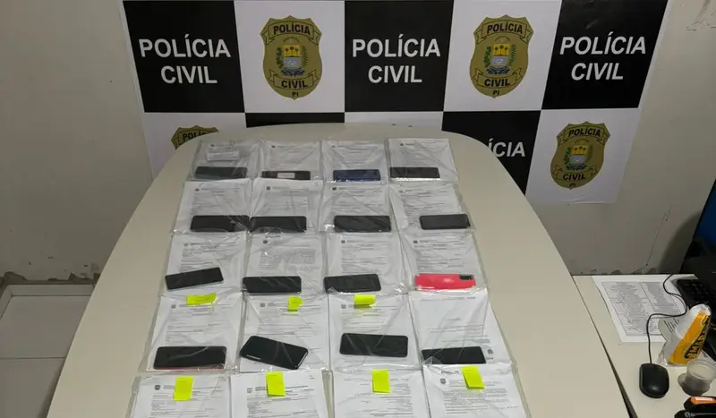 Polícia ouve 42 pessoas pelo uso de celulares restrição de roubo em