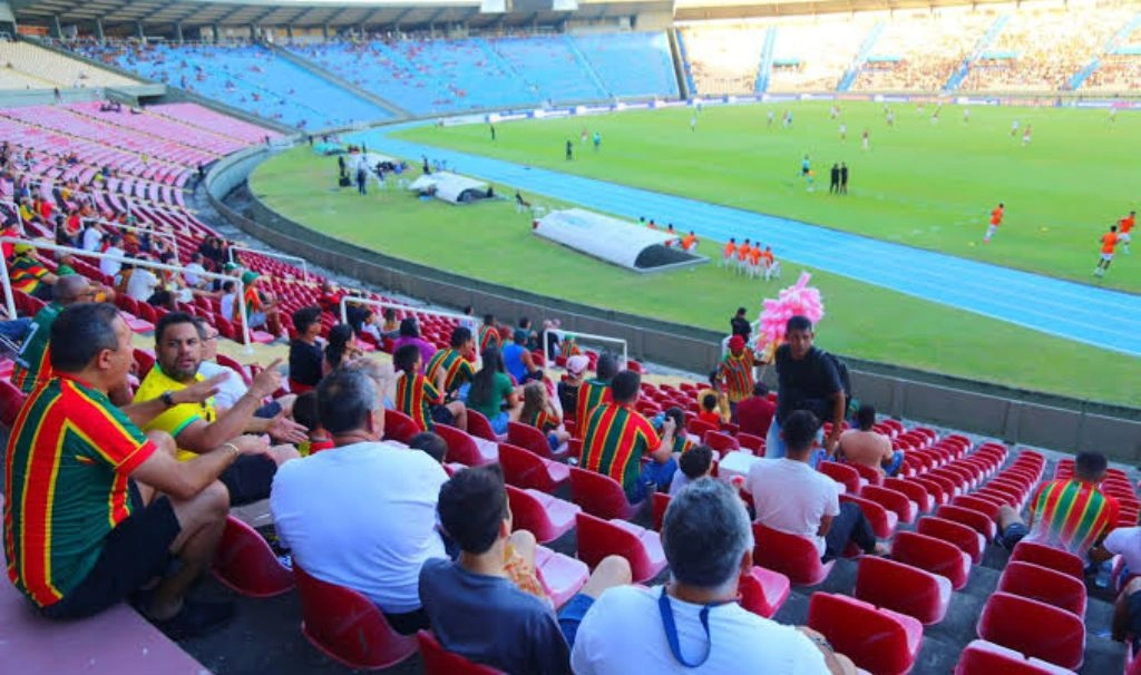 Sampaio Corrêa pode jogar em Teresina após ficar sem estádio Conecta