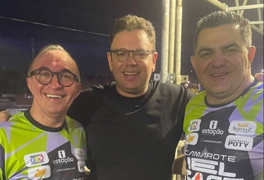 Arimatea Carvalho, vereador Aluísio Sampaio e o jornalista Péricles Mendel