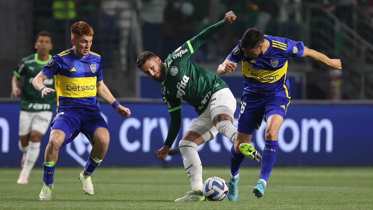 Libertadores: Nos pênaltis, Boca Juniors elimina Racing e pega o Palmeiras
