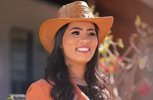 Cantora Sthefany Absoluta (Foto: Reprodução)