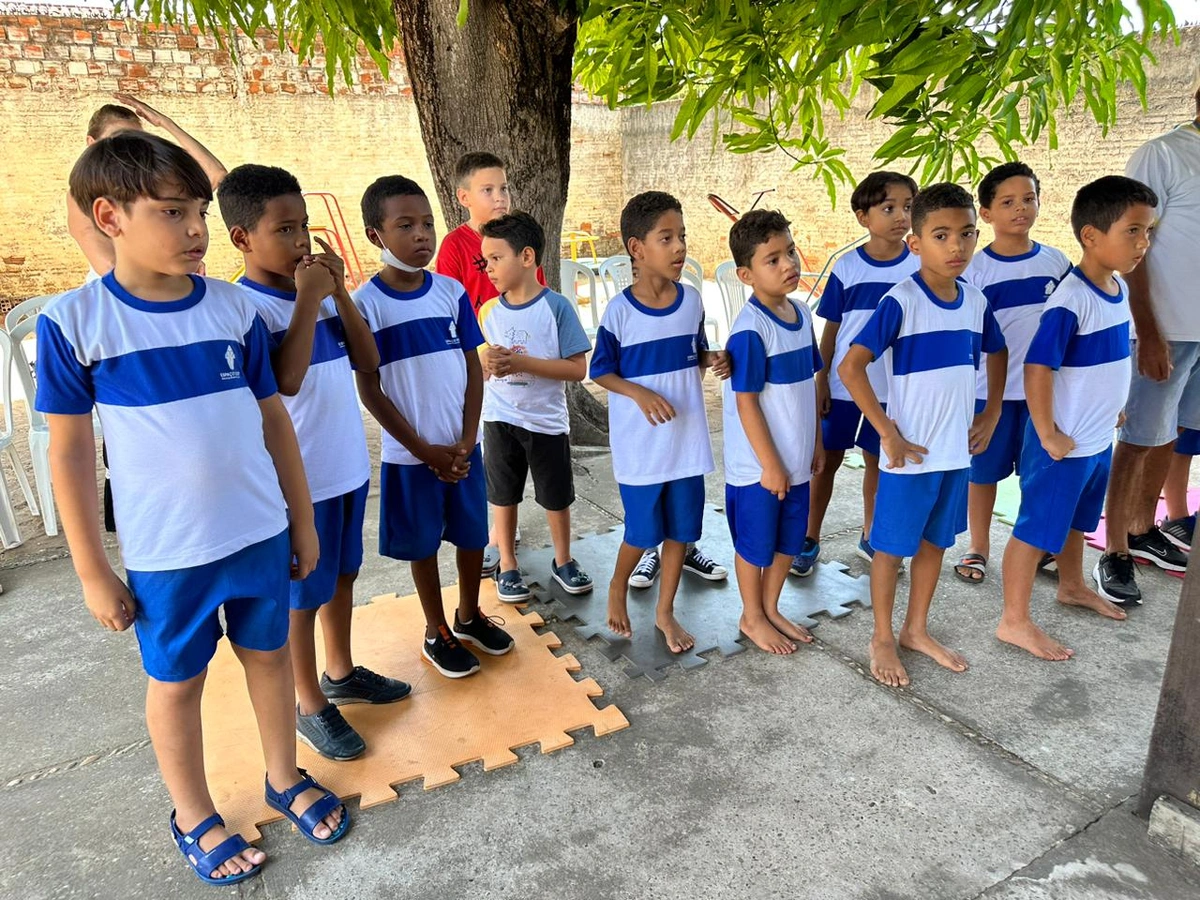 Conecta Piauí participa de ação social com crianças na creche Espaço Crescer