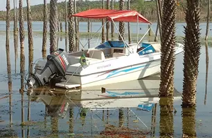 Homem morre após colisão entre lanchas durante festa em açude no Piauí (Foto: Reprodução)