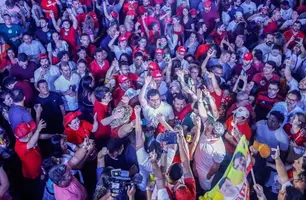 Rafael Fonteles celebrando vitória na eleição para governador em 2022. (Foto: Ascom)