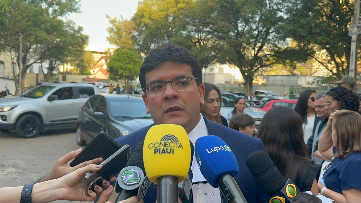 Rafael Fonteles participa de Missa de Ação de Graças de aniversário do Piauí