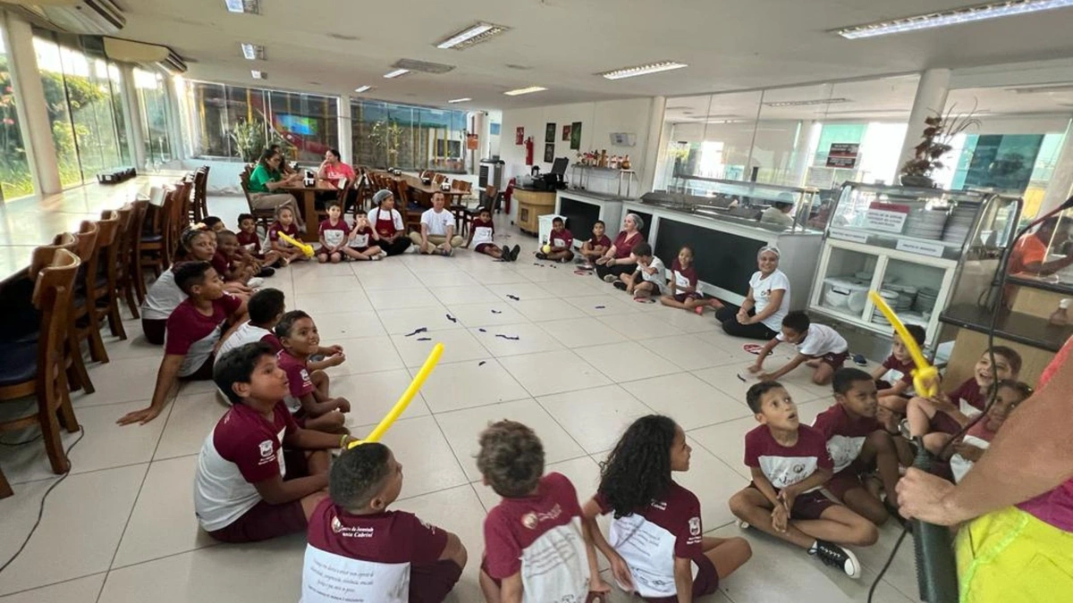 Semana da Criança: crianças em vulnerabilidade visitam restaurantes no Piauí