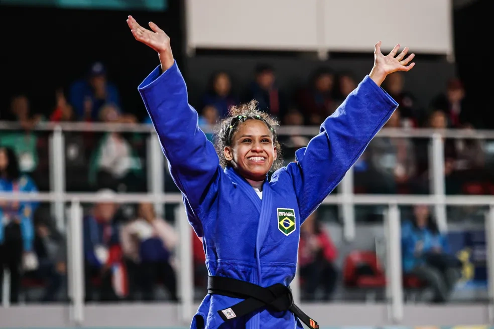 Técnica Sarah Menezes: medalha de ouro no judô quebra jejum de 36 anos