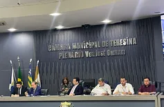 Câmara defende participação do Estado nas buscas por soluções à crise na saúde