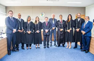 Desembargador Hilo de Almeida empossa seis novos magistrados (Foto: Reprodução)