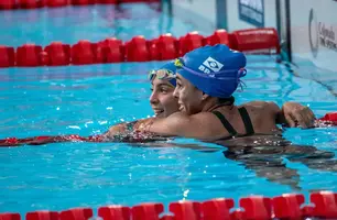 Laura Suzigan e Mayara do Amaral fizeram dobradinha no pódio (Foto: Saulo Cruz/CPB)