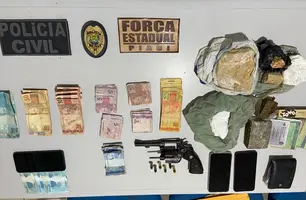 Material apreendido pela polícia (Foto: Reprodução)