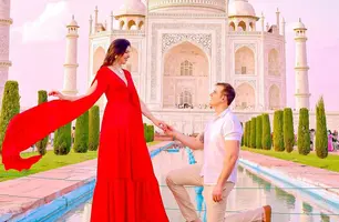 Matheus Zanatta e Ana Letícia Zanatta no Taj-Mahal (Foto: Reprodução)