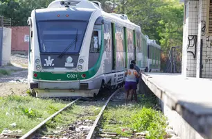 Metrô de Teresina descarrilha mais uma vez (Foto: Marcelo Cardoso/GP1)