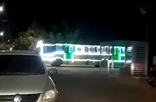Ônibus decorado para o Natal em Teresina (Foto: Reprodução)