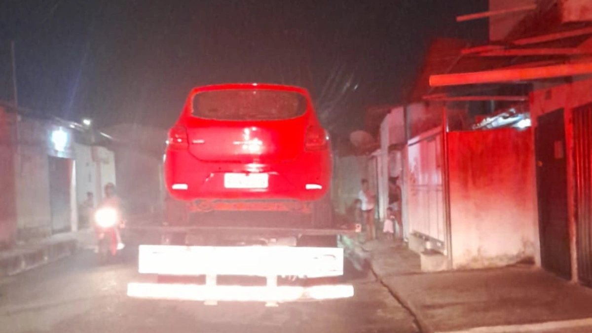 Polícia apreende quadrilha de menores de idade suspeitos de roubos em Teresina