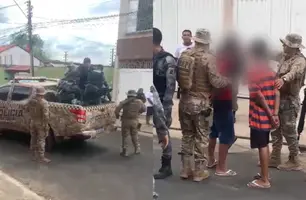 Polícia prende dupla que tentou assaltar delegado aposentado em Teresina (Foto: Reprodução)
