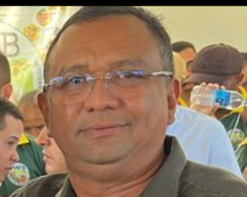 Prefeito de Eliseu Martins Aldimar Dias