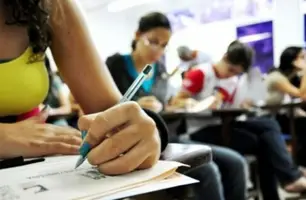 Redação do Enem aborda mulheres e invisibilidade do trabalho de cuidar (Foto: Agência Brasil)