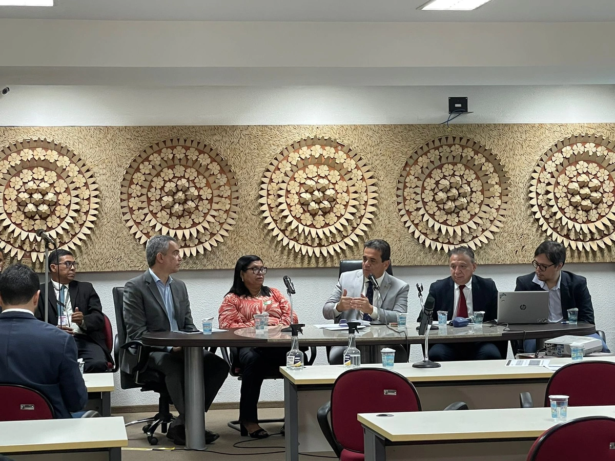 Secretário de Fazenda do Piauí apresenta relatório do 2º quadrimestre para Alepi