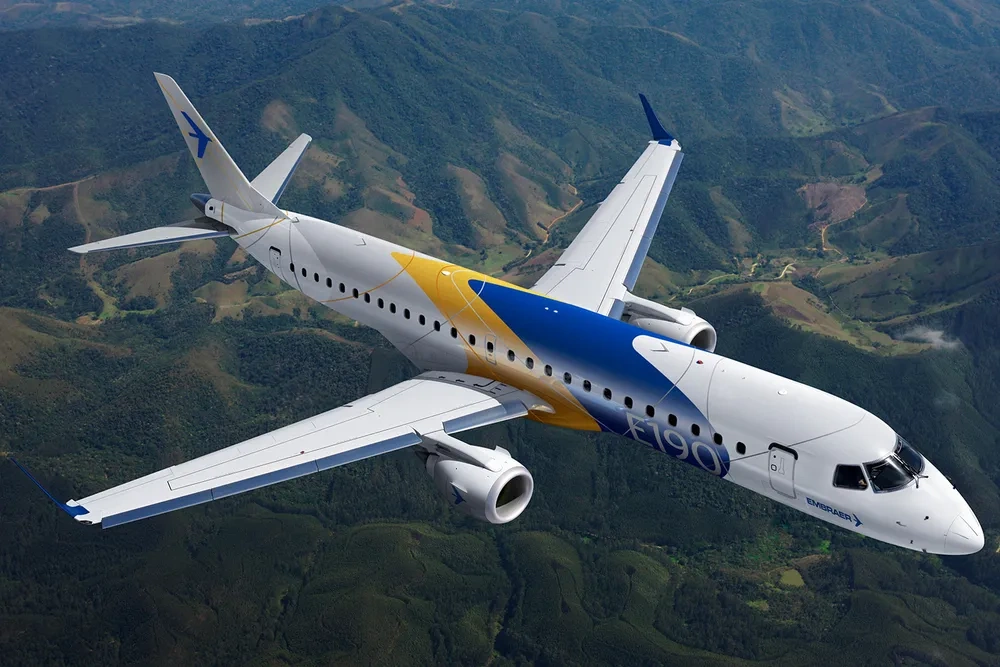 Avião modelo E190 da Embraer