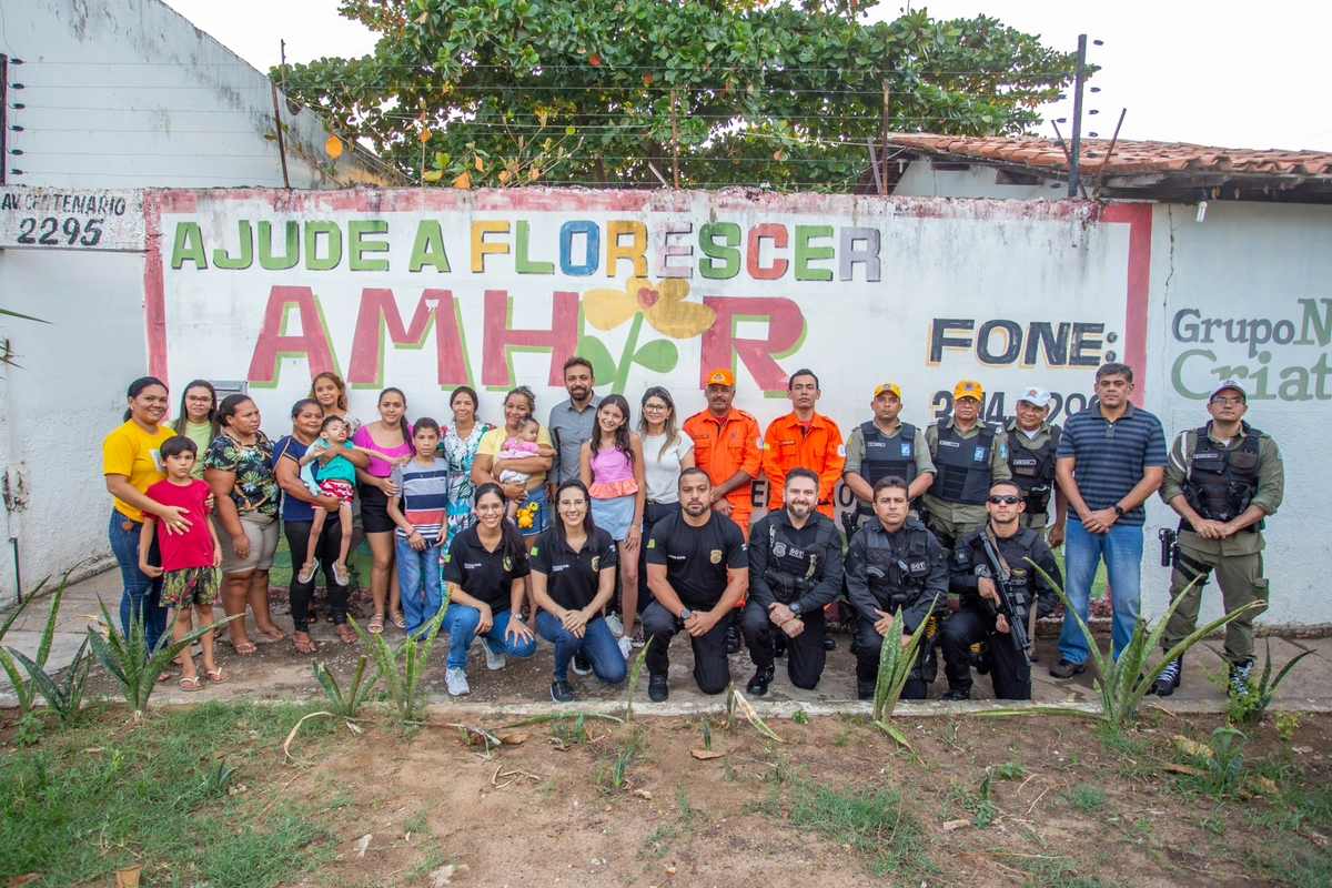 Forças policiais doam duas toneladas de alimentos para instituições em Teresina