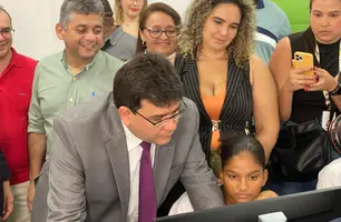 Governador inaugura escola em Demerval Lobão (Foto: Reprodução/Conecta Piauí)