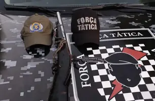 Homem portando arma de fogo liga para a polícia e pede para ser preso (Foto: Divulgação)