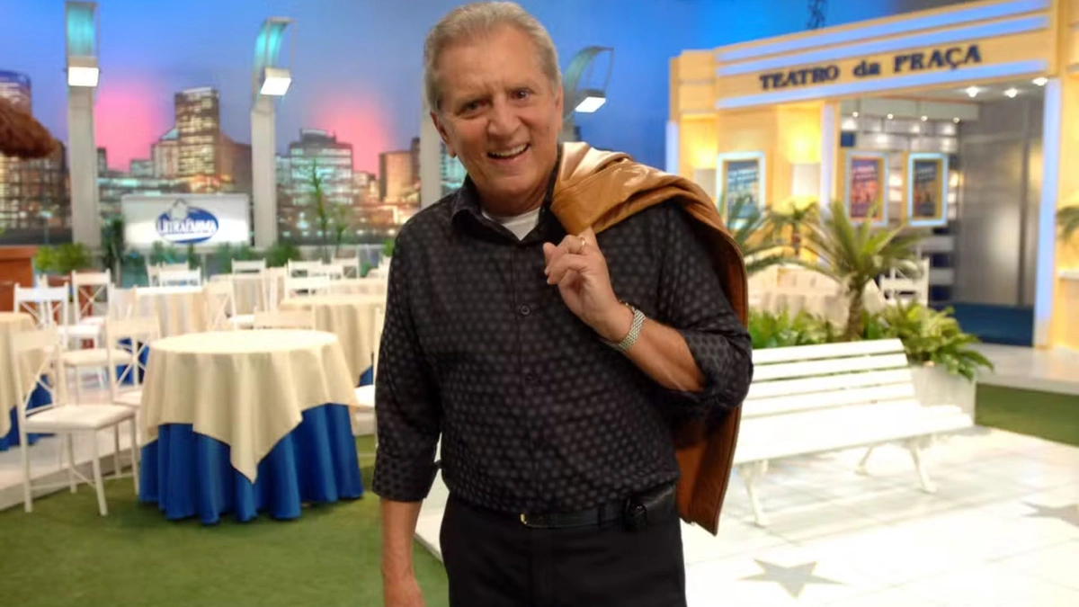 Humorista Carlos Alberto Nóbrega passa por cirurgia para retirar coágulo cerebral