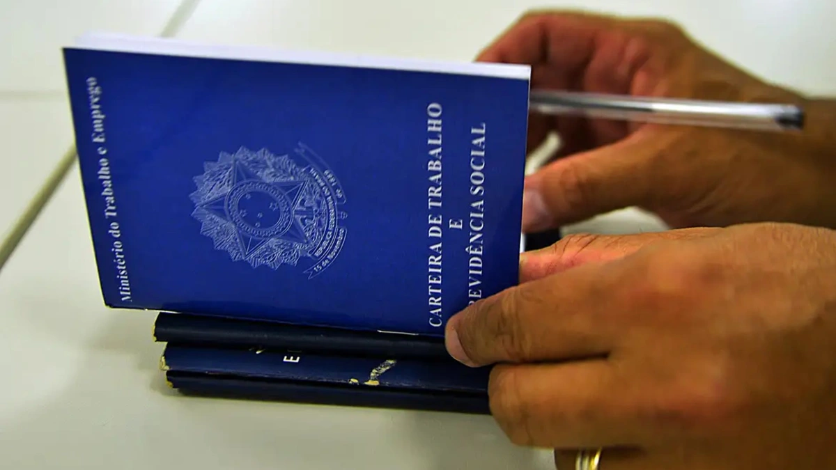 Micro e pequenas empresas representam 21% das ofertas de emprego do país
