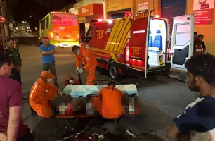 Motociclista fica gravemente ferido após colidir em ônibus no Centro de Teresina (Foto: Conecta Piauí)