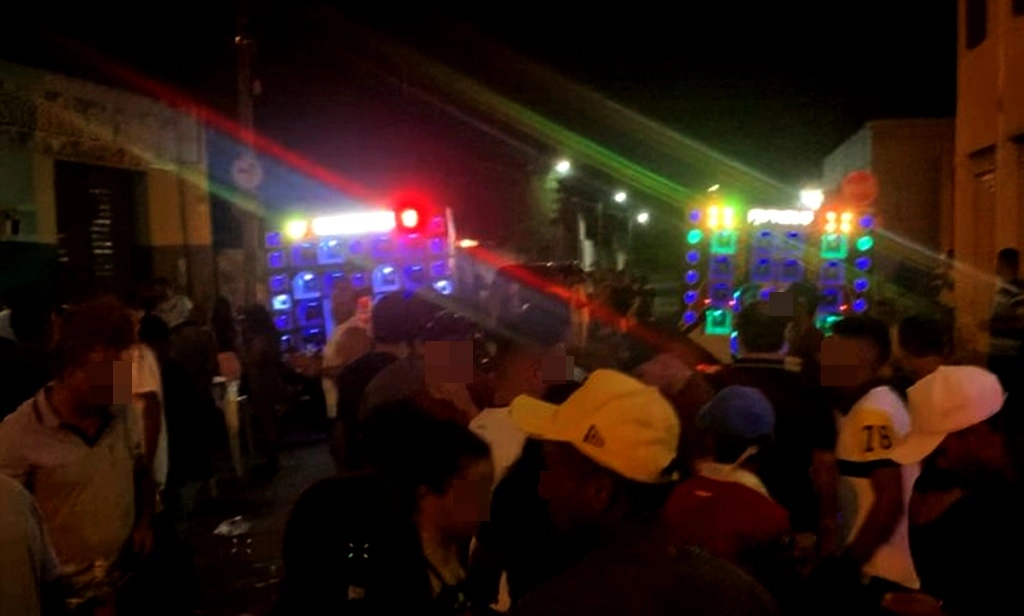Paredões de som em Valença do Piauí