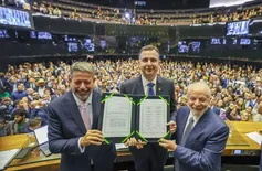 Lula destaca 'fotografia histórica' da reforma tributária