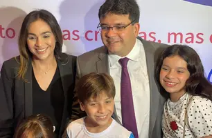 Rafael e Isabel Fonteles anunciam ações do Pacto pelas Crianças (Foto: Tiago Moura/Conecta Piauí)