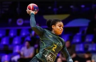 Seleção brasileira vence a Argentina e espera por derrotas de rivais para ir às quartas do Mundial de Handebol Feminino (Foto: IHF)
