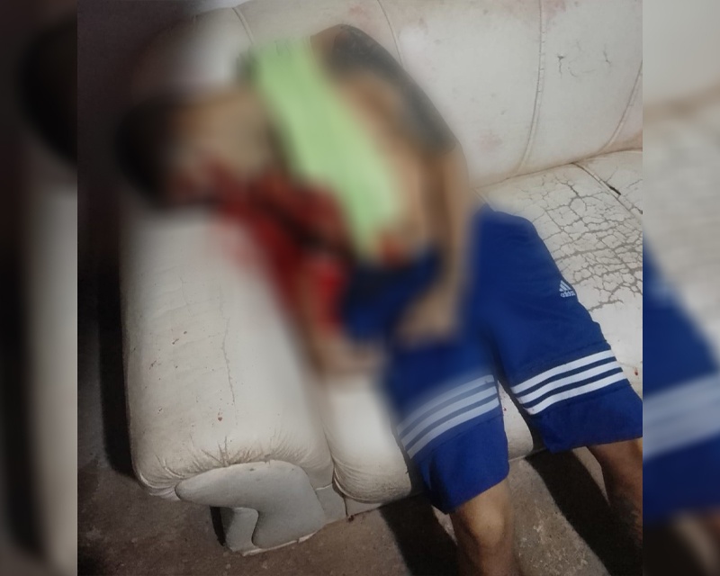Homem morto dentro de casa