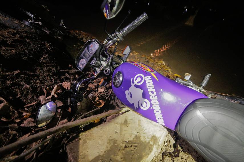 PM apreende dezenas de motos em operação para proibir 'rolezinhos' na Estaiada