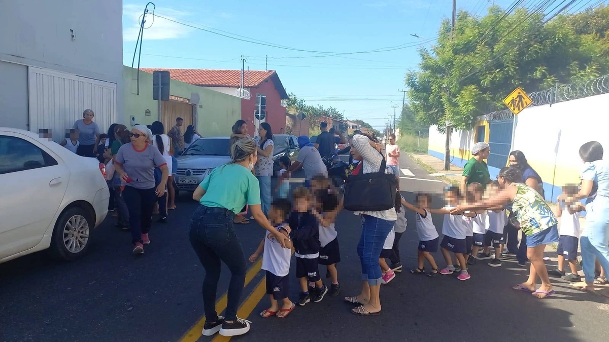 Princípio de incêndio em escola