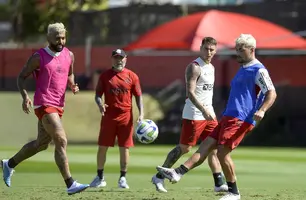 Treinamento do Flamengo (Foto: Marcelo Cortes/ Reprodução/ Twitter/ CRF)