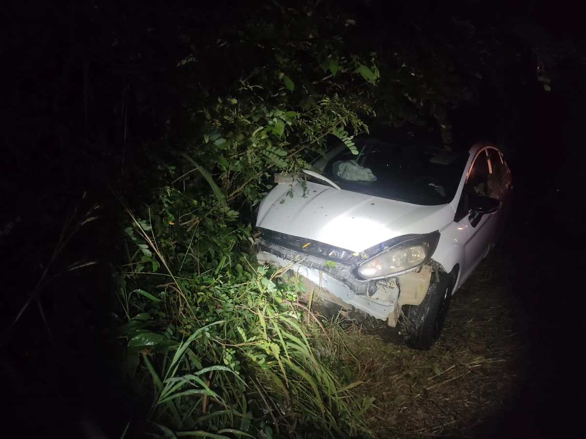 Acidente deixa mulher morta e feridos