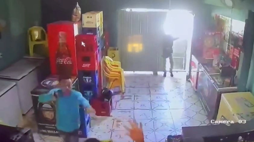 Assalto a depósito de bebidas