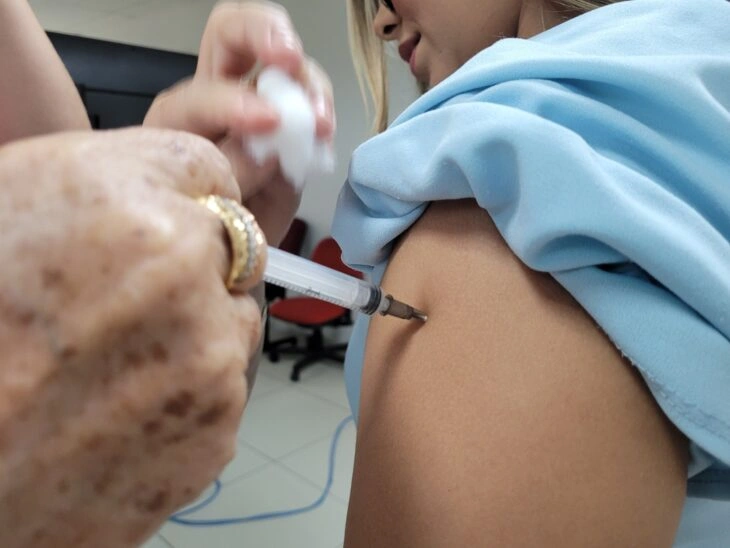 Cobertura com a vacina bivalente