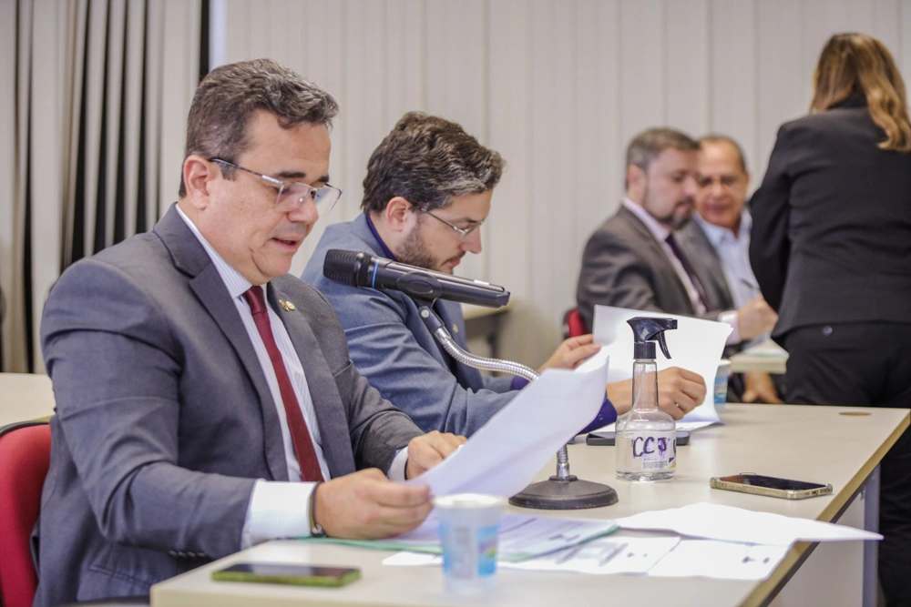 Comissão de Fiscalização e Controle, Finanças e Tributação