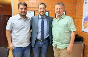 Da esquerda para a direita: Dogim Félix, Aldo Gil e Joãozinho Félix. Os três se reuniram ontem na Alepi (Foto: Reprodução)