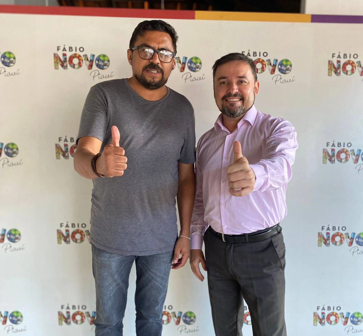 Fábio Novo à direita