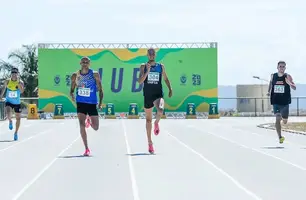 João Henrique e Augusto Cesar em prova dos 400m (Foto: Confederação Brasileira de Atletismo)