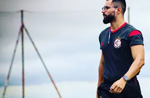 Luan Carlos em sua passagem pelo Campinense (Foto: Reprodução/ Twitter)