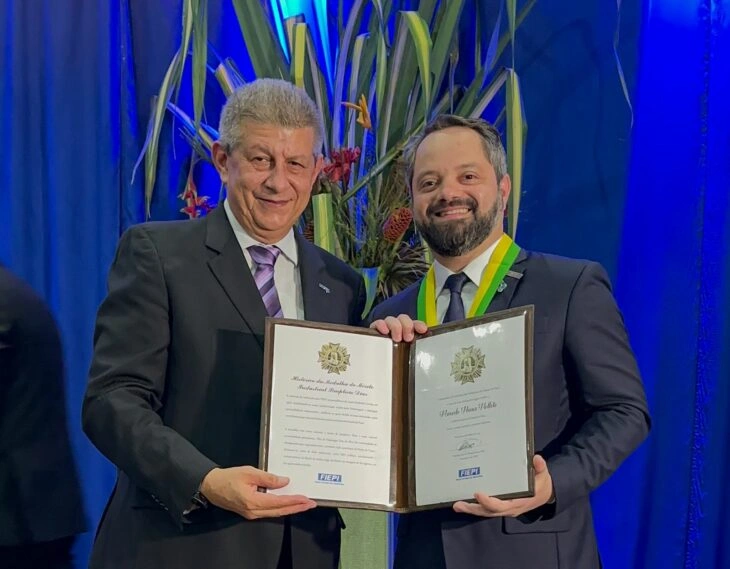 Marcello Nolleto é homenageado pela Fiepi