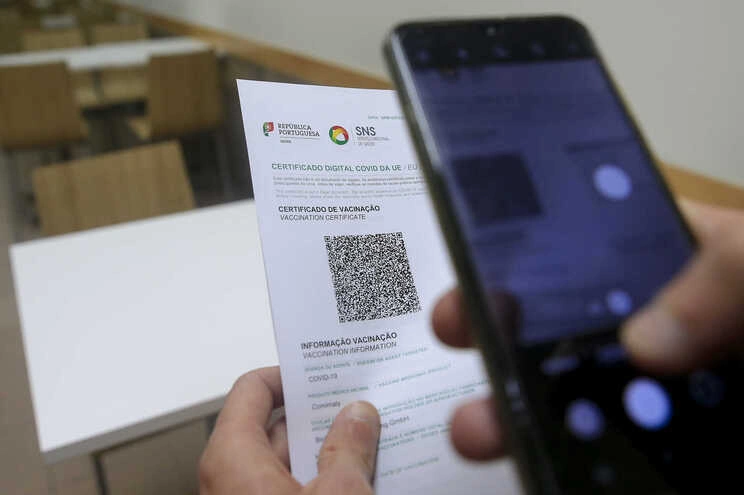 OMS adota certificado digital de Covid-19 da União Europeia