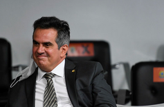 Ciro anuncia recurso de R$ 12,5 milhões para a saúde de 35 cidades do Piauí